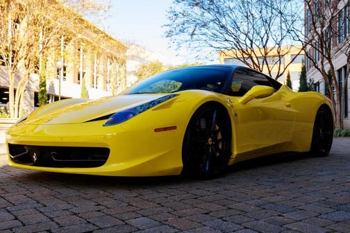 2012 Ferrari 458 Italia Base