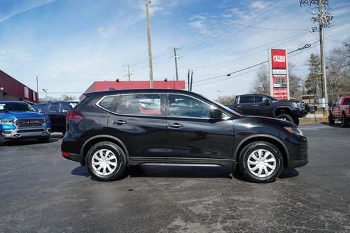 2020 Nissan Rogue S