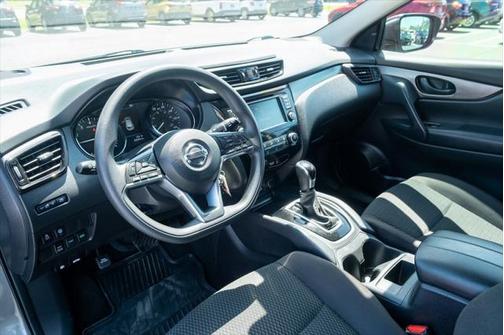 2022 Nissan Rogue Sport S