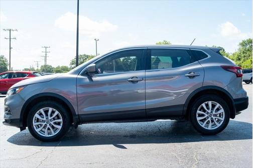 2022 Nissan Rogue Sport S