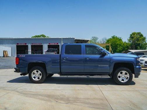 2017 Chevrolet Silverado 1500 2LT