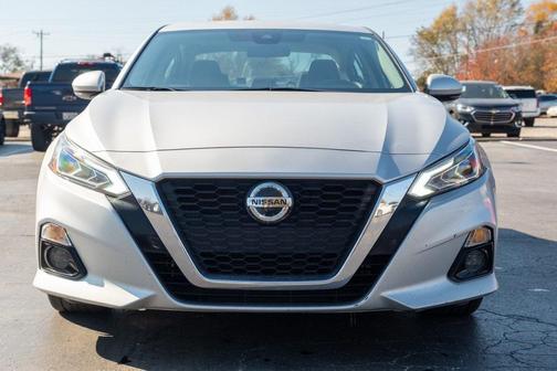 2022 Nissan Altima 2.5 SL