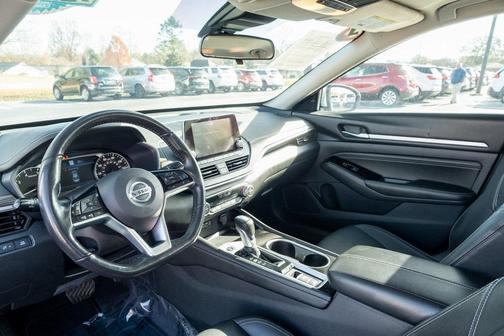 2022 Nissan Altima 2.5 SL