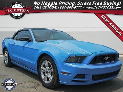 2014 Ford Mustang V6