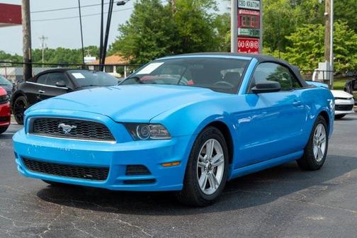 2014 Ford Mustang V6
