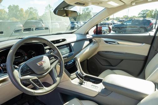 2018 Cadillac XT5 Luxury