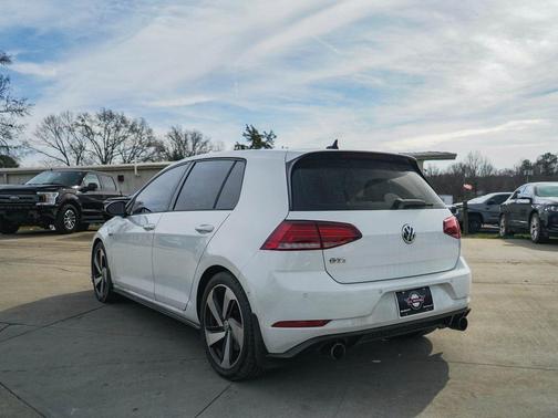 2018 Volkswagen Golf GTI 2.0T S 4-Door