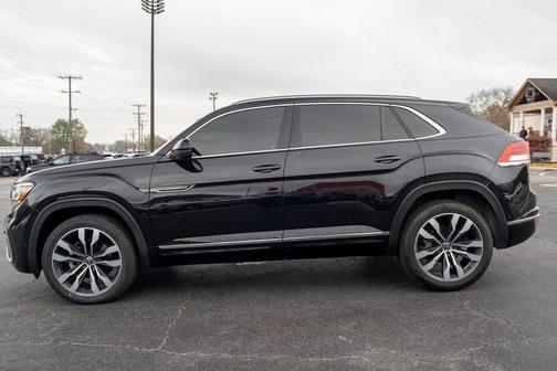 2022 Volkswagen Atlas Cross Sport 3.6L V6 SEL Premium R-Line