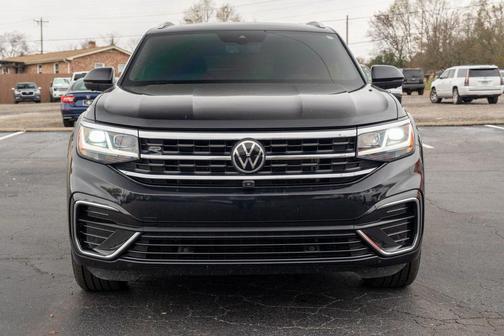 2022 Volkswagen Atlas Cross Sport 3.6L V6 SEL Premium R-Line