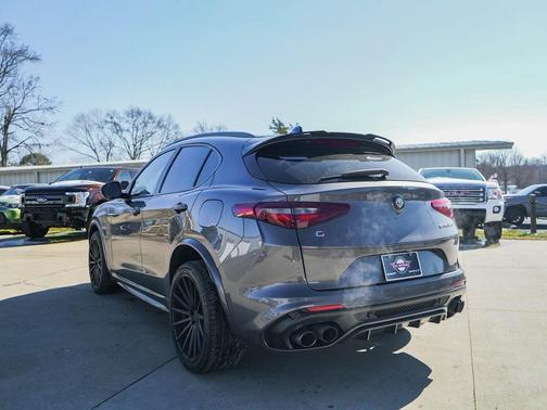 2018 Alfa Romeo Stelvio Quadrifoglio