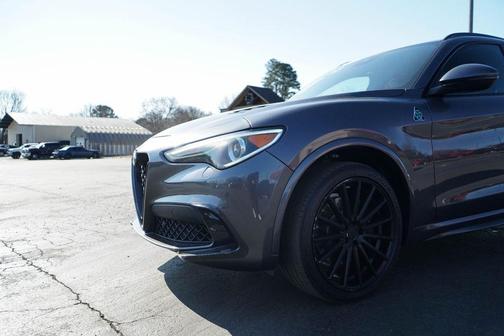 2018 Alfa Romeo Stelvio Quadrifoglio