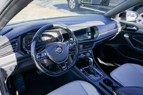 2019 Volkswagen Jetta 1.4T R-Line