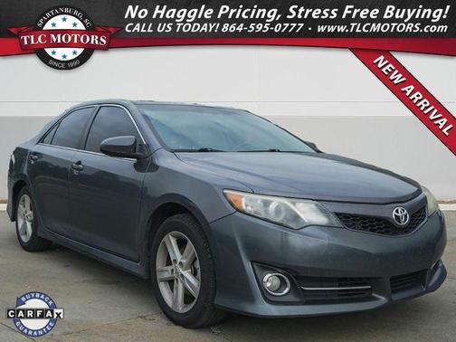 2014 Toyota Camry SE