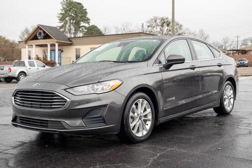 2019 Ford Fusion Hybrid SE