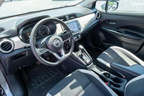 2020 Nissan Versa 1.6 SV