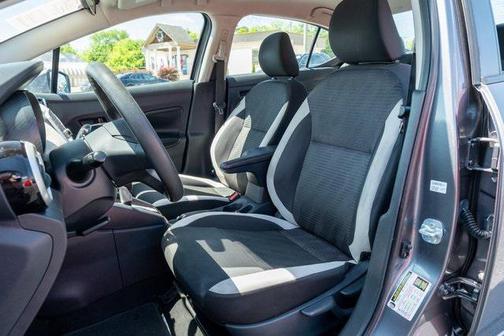 2020 Nissan Versa 1.6 SV