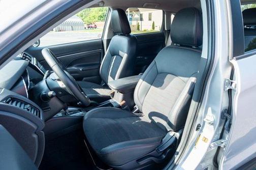 2023 Mitsubishi Outlander Sport 2.0 ES