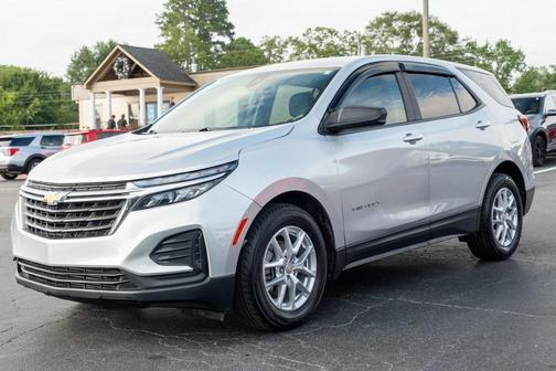 2022 Chevrolet Equinox LS