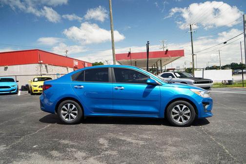 Sporty Blue 2021 Kia Rio S