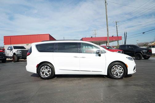 2023 Chrysler Pacifica Limited