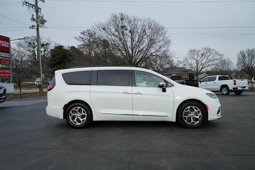 2023 Chrysler Pacifica Limited