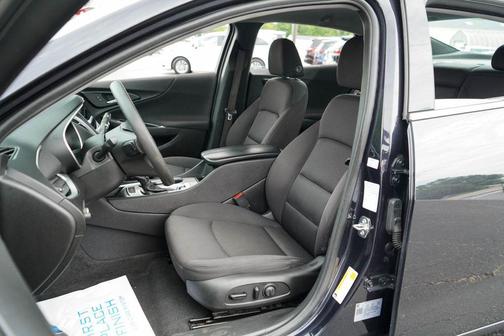 Dark Ash Metallic 2023 Chevrolet Malibu FWD 1LT