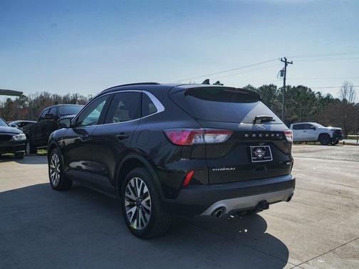 2020 Ford Escape Titanium