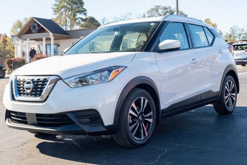 2020 Nissan Kicks SV