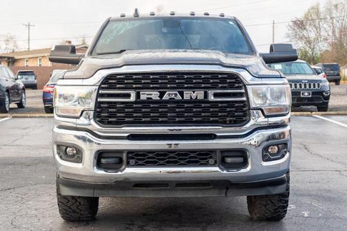 2022 RAM 2500 Big Horn Crew Cab 4x4 6'4' Box