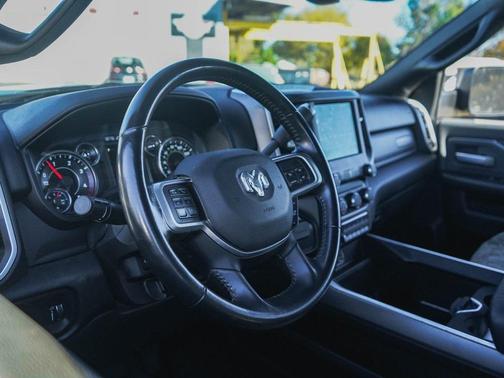 2022 RAM 2500 Big Horn Crew Cab 4x4 6'4' Box