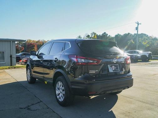 2020 Nissan Rogue Sport S