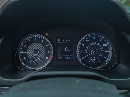 2020 Hyundai ELANTRA Limited