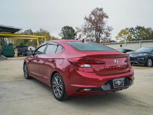 2020 Hyundai ELANTRA Limited