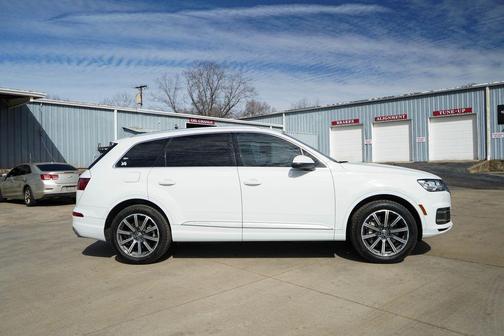 2017 Audi Q7 3.0T Premium