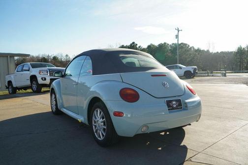 2005 Volkswagen New Beetle GLS
