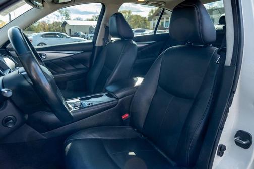 2022 INFINITI Q50 3.0t LUXE