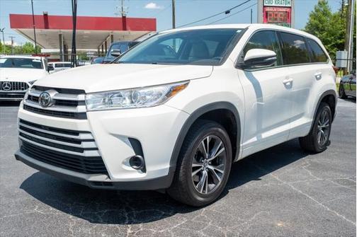 2018 Toyota Highlander LE I4