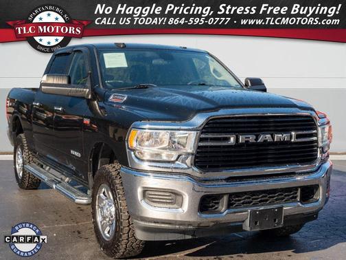 2019 RAM 2500 Big Horn Crew Cab 4x4 6'4' Box