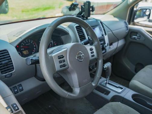 2017 Nissan Frontier SV
