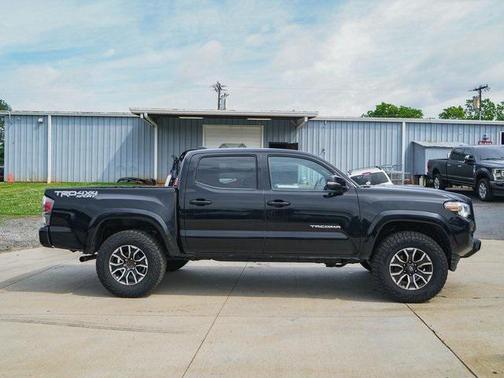 2021 Toyota Tacoma TRD Sport