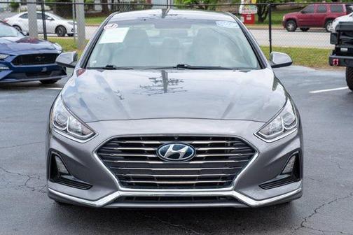 2018 Hyundai SONATA SE