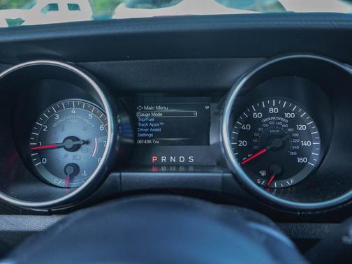 2020 Ford Mustang EcoBoost