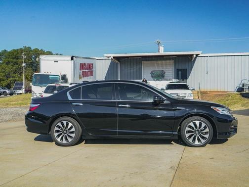 2017 Honda Accord Hybrid Touring
