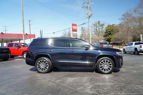 2021 GMC Acadia Denali