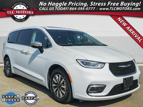 2023 Chrysler Pacifica Hybrid Limited