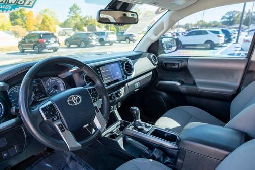 2020 Toyota Tacoma SR5