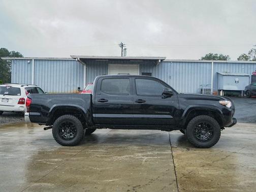 2020 Toyota Tacoma SR5