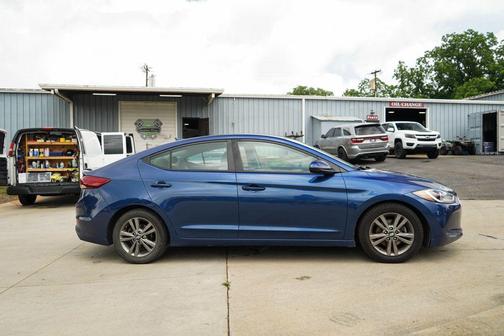 Lakeside Blue 2018 Hyundai ELANTRA SEL