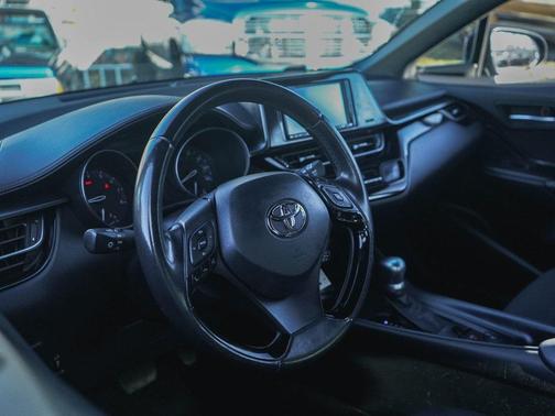 2018 Toyota C-HR XLE
