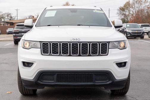 2020 Jeep Grand Cherokee Laredo
